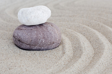 Fototapeta na wymiar pierres zen en équilibre méditation