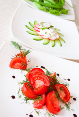 salad of tomatoes and dill
