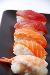 close up di sushi