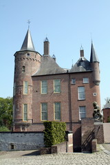 Fototapeta na wymiar Castle Heeswijk in Heeswijk in the Netherlands