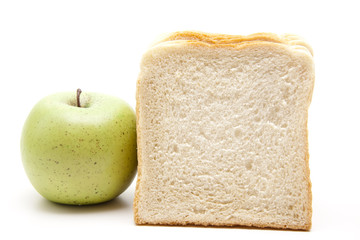 Weißbrot mit Apfel