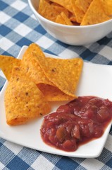 Nachos with tomato sauce