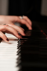 Fototapeta premium hands of a piano player