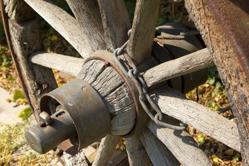Altes Wagenrad