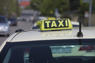 Taxi