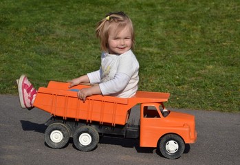 bébé race car