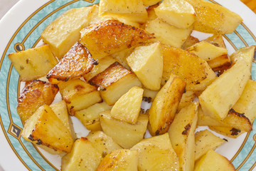 greek traditional baked potatoes