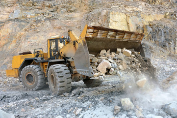 Wheel loader machine