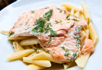 pasta and smoked salmon