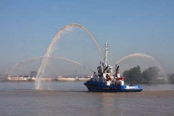 bateau pompe