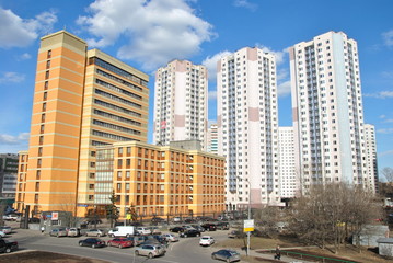 Современный жилой дом и офисный центр на Алтуфьевском шоссе.