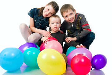 Fototapeta na wymiar Kids with the ballons