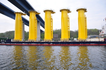 Schwertransporter