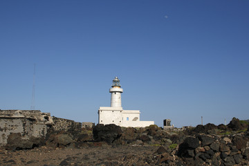 faro pantelleria