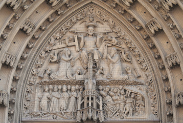 Obraz premium The main portal of Mary's chapel in Würzburg, Germany