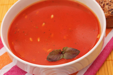 Tomatensuppe mit Reis