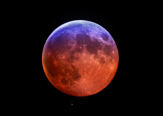 Obraz na płótnie Canvas Full moon eclipse