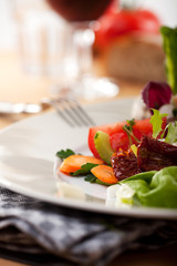 Nahaufnahme von frischen gemischten Salat