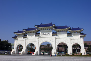 Obraz premium 中正紀念堂の門