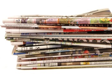 Zeitungspapierstapel