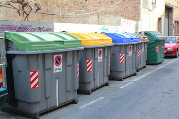 Contenedores de reciclaje