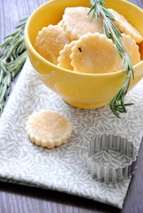 Cookies with rosemary