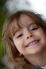 Portrait d'un petit gar&ccedil;on