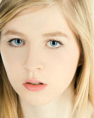 Obraz premium Portrait of beautiful young woman close up