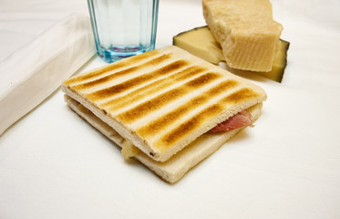 Gustoso toast