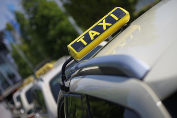 Taxi