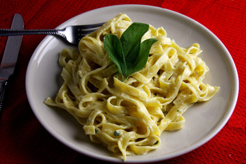 Vegetarian Creamy Pasta meal