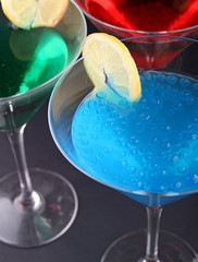 cocktail et billes d'alginate