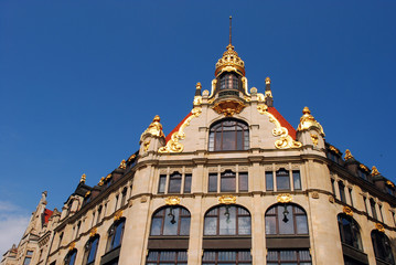Fototapeta na wymiar Złoty Building w Lipsku