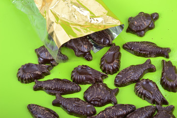 Pâques - Friture en chocolat noir