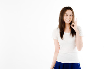 OKサインの女性