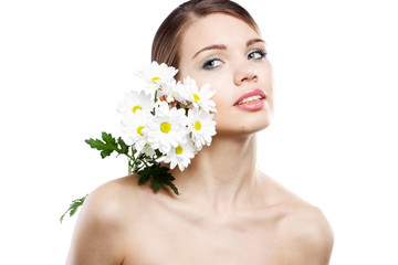 Obraz na płótnie Canvas Beautiful lady with white flowers