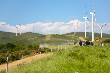 Rally in fattoria eolica in Sardegna © Fiorenzus