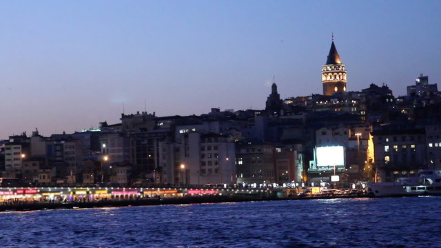 istanbul view from eminonu at night