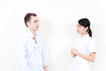 Obraz premium young doctor and nurse relaxing
