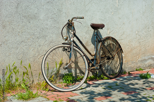 bicicletta al muro
