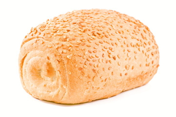 Crispy roll with sesame seeds