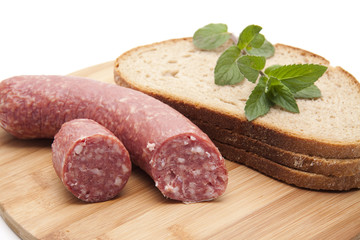 Salami mit Brot