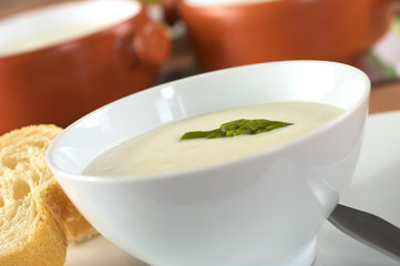 Cream of asparagus with green asparagus on top