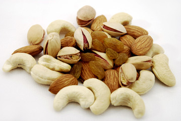 almonds and pistacchio