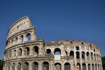 Fototapeta na wymiar Colosseo 3