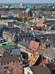 La ville de Strasbourg vue de la Cathédrale, Alsace