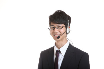 ヘッドセットをした男性