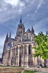 Fototapeta na wymiar HDR de la cathédrale de Bayeux