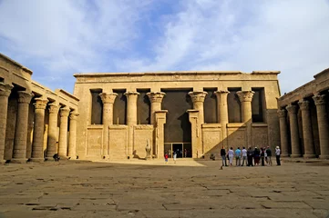 Gordijnen Temple at Edfu in Egypt which is dedicated to the God Horus © quasarphotos
