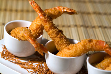 Жаренные тигровые креветки